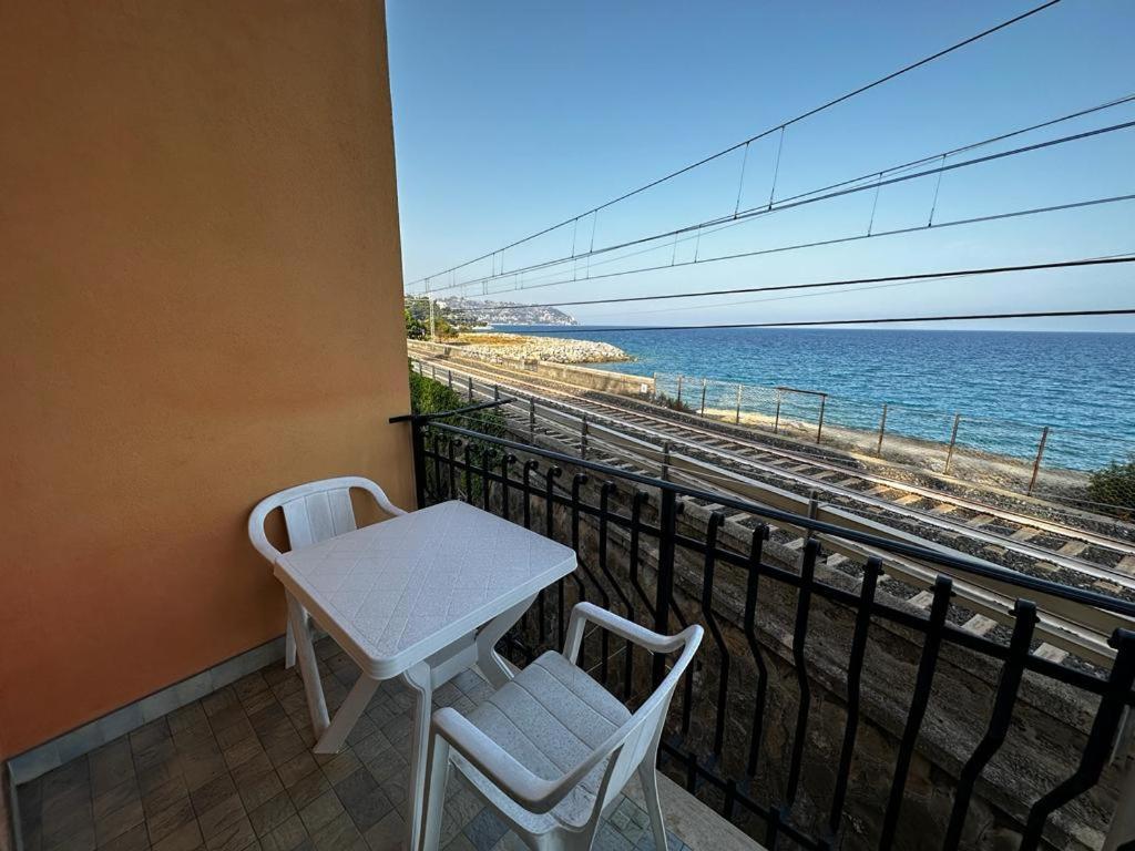 La Via Sul Mare Lejlighed Bordighera Eksteriør billede